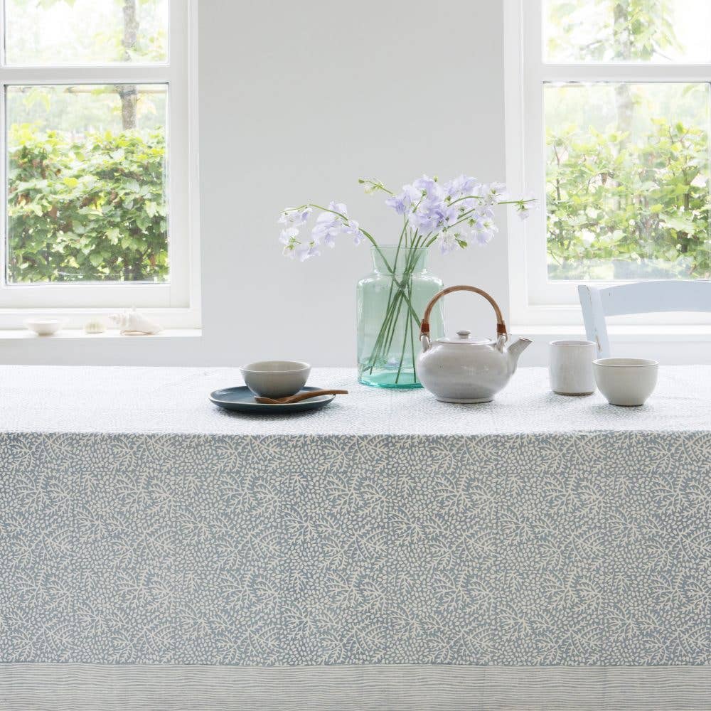 Tablecloth in Mineral Green 160 x 270 cm