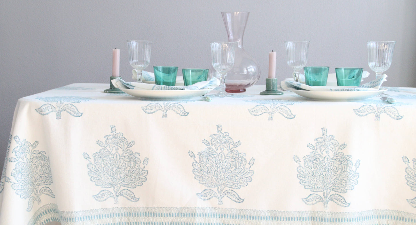 Tablecloth Tree of Life in Mineral Green 160 x 270 cm
