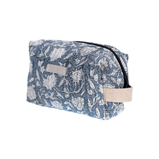 Toiletry Bag in Gray Flower